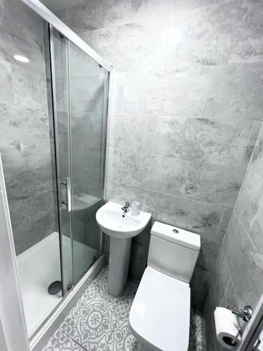 Modern Studio Near Nec With Free Parking - Prime Location Sheldon  Bagian luar foto